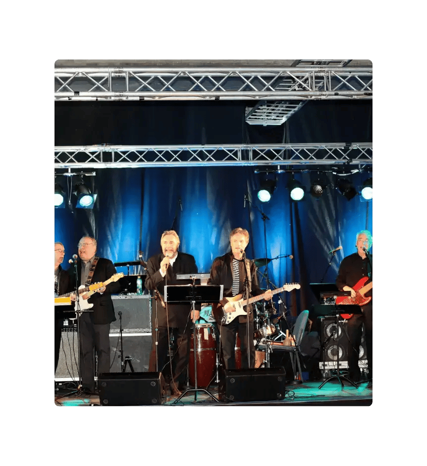 Human Beings 862 x 940